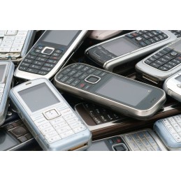 GSM cu tastatura si baterie