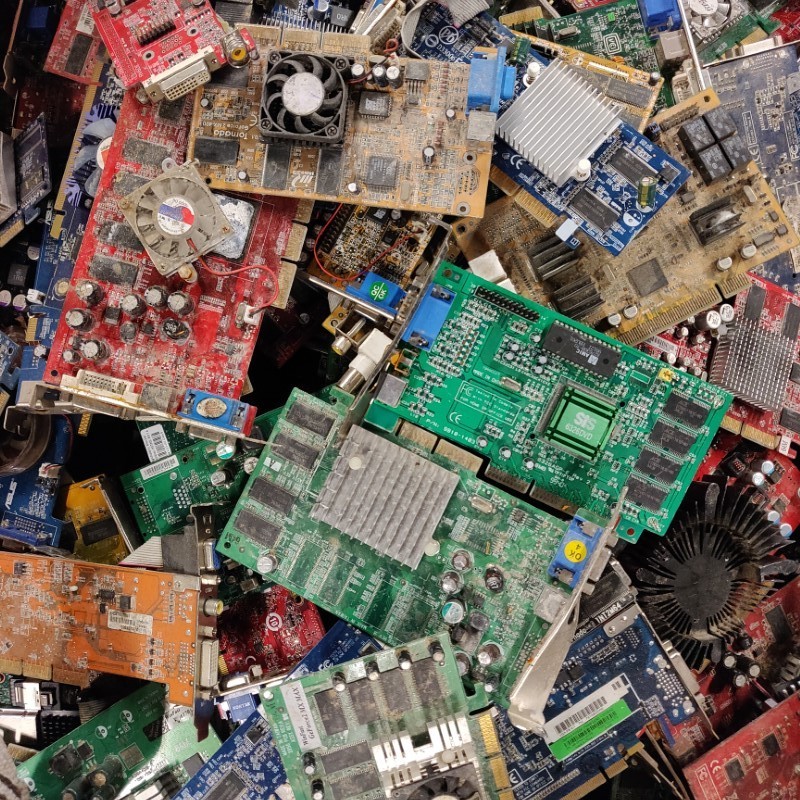 Daughter board with heat sink, with metal