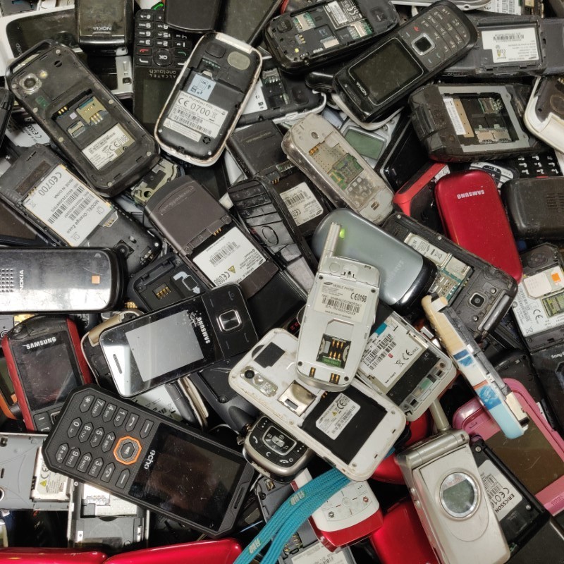 GSM con teclado sin batería