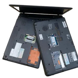 Incomplete laptop with battery